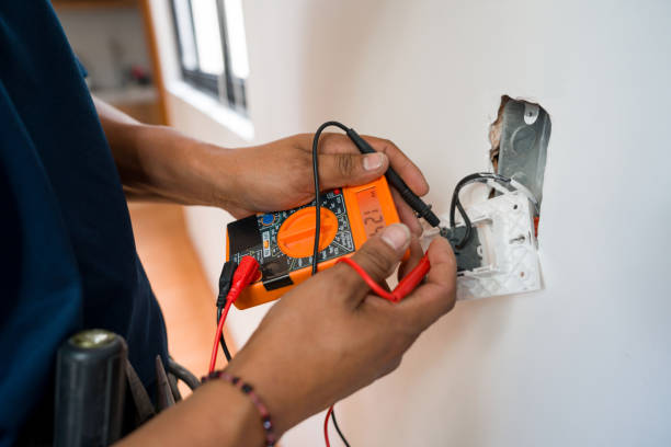 Best Local Electrician Companies  in East Aurora, NY